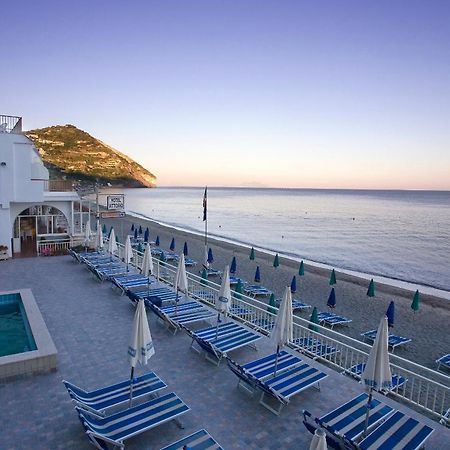 Hotel Vittorio Beach Resort Barano dʼIschia Exteriör bild