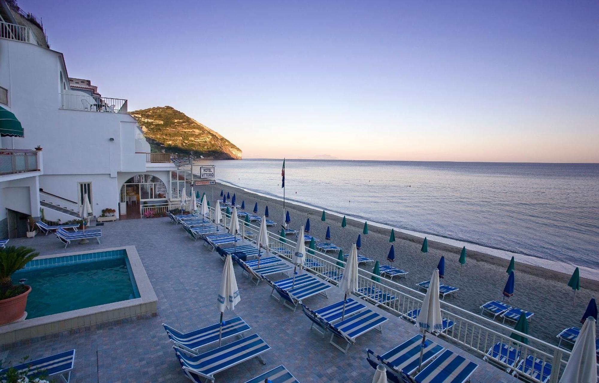 Hotel Vittorio Beach Resort Barano dʼIschia Exteriör bild