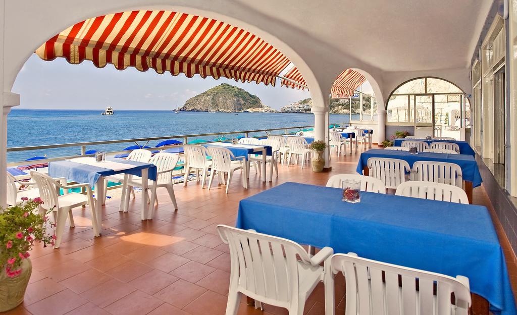 Hotel Vittorio Beach Resort Barano dʼIschia Exteriör bild