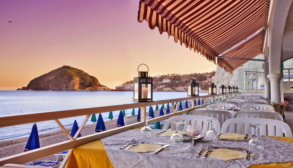 Hotel Vittorio Beach Resort Barano dʼIschia Exteriör bild