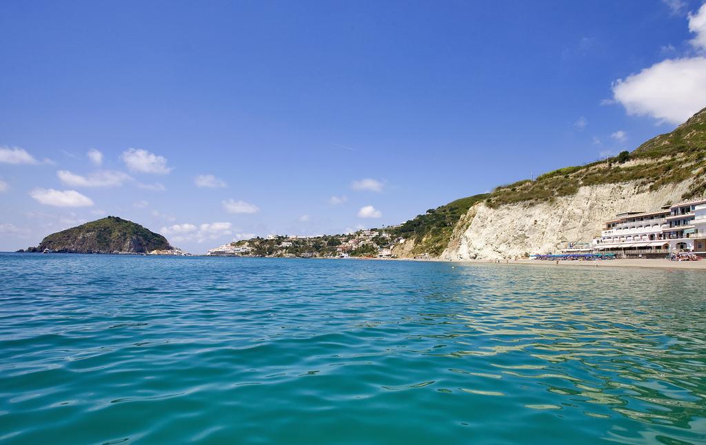 Hotel Vittorio Beach Resort Barano dʼIschia Exteriör bild