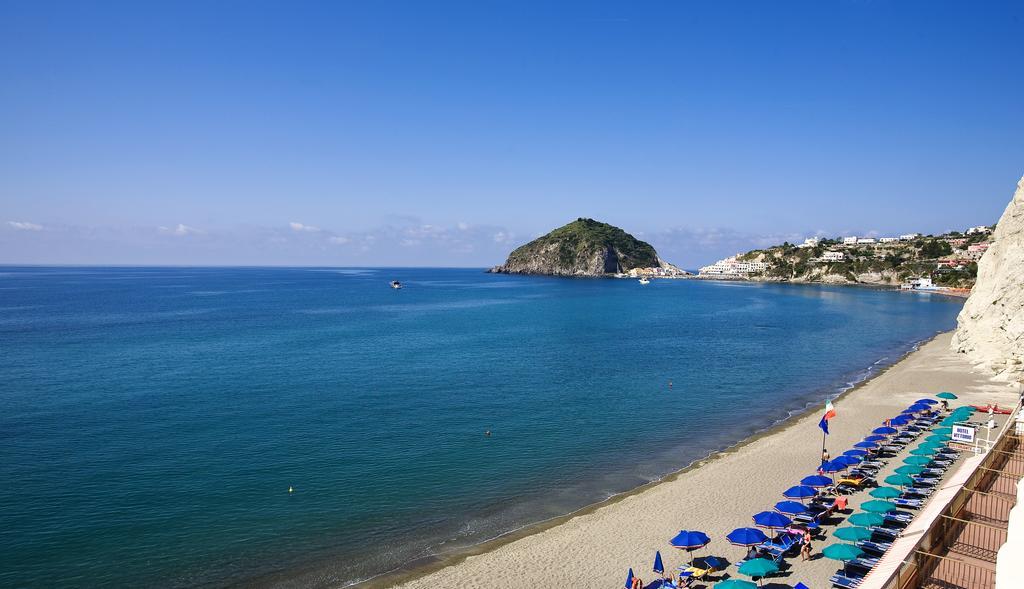 Hotel Vittorio Beach Resort Barano dʼIschia Exteriör bild