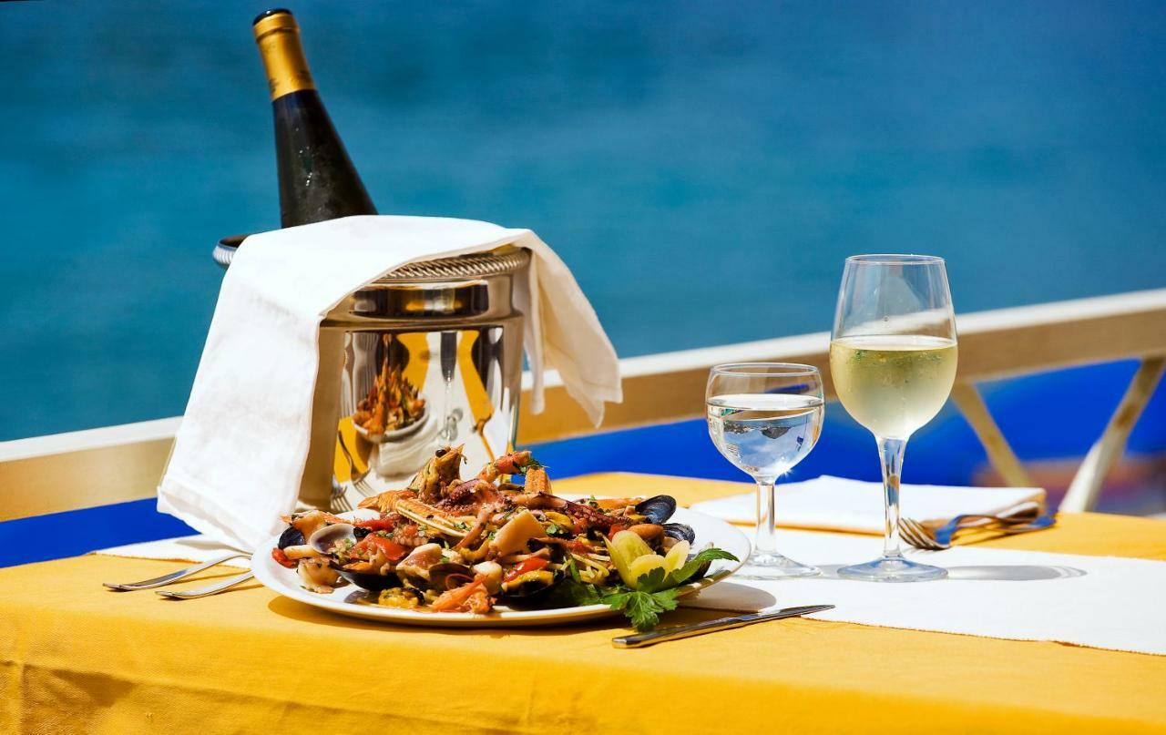 Hotel Vittorio Beach Resort Barano dʼIschia Exteriör bild